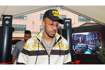 オーバメヤング、仰天イメチェン！まさかの髪形になる 画像