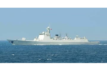 中国艦艇、列島周回か 画像
