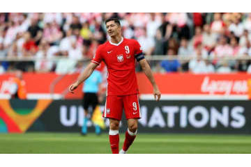 レヴァンドフスキ、バイエルンにプレシーズン拒否を通告か 画像