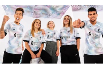 リヴァプール、2022-23新アウェイユニフォーム発表！デザインは「ダンスミュージック」 画像