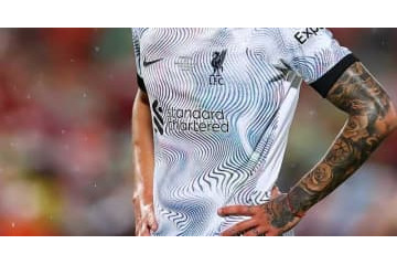 リヴァプール、仮想通貨取引所とは契約せず！銀行とのスポンサー契約が延長に 画像