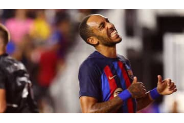 チェルシー、財政難バルサからオーバメヤングの引き抜きを検討 画像