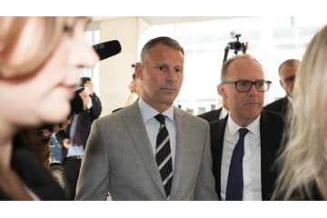 全裸の恋人を部屋から放り出す、自分の裸体写真を送付…ギグス、裁判で暴露される 画像