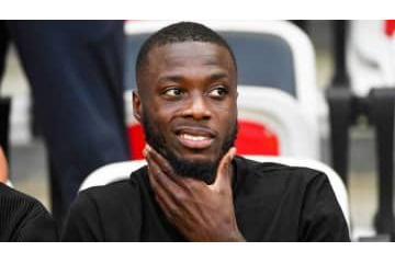 ペペ、なぜか「ワンピース」でニースへ移籍 画像