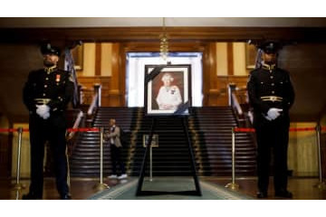 エリザベス女王死去、ロナウドも追悼…バロテッリは 画像