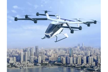 「空飛ぶ車」新型機を発表 画像