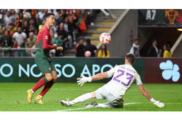 日本とW杯で激突！スペイン代表GKたちの「反射神経」がよく分かる動画 画像