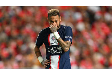 「ネイマールは嫌なやつだ」 伝説ファンバステンが批判 画像