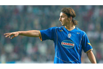 イブラヒモヴィッチ、ユーヴェの先輩を泣かせた「窓から吊るす復讐」がヤバい 画像