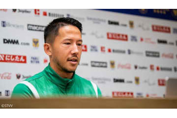 日本代表選出のシュミット・ダニエル、「W杯の大先輩」香川や岡崎と何を話したのか 画像