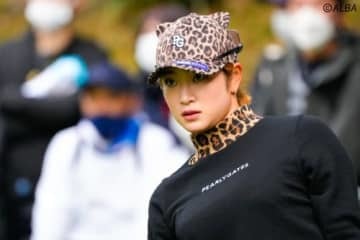 最終戦かかる原英莉花はロケットスタートも…　落差激しい後半に「なにやっちゃってんの」 画像