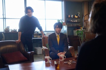 SixTONES松村北斗＆なにわ男子・西畑大吾「ノッキンオン・ロックドドア」冒頭シーン先行公開　尊いバディ感を体感 画像