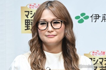 ギャル曽根、第3子出産を報告 動画で2ショット公開 画像