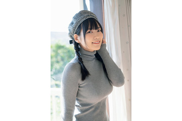 元OLグラドル東雲うみ、水着姿で抜群プロポーション披露 画像