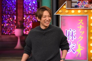 NEWS小山慶一郎、“関西の師匠”から届いた結婚祝い明かす 画像