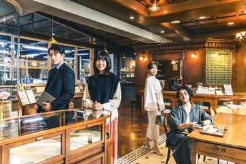 小栗旬主演、Netflix新作ロマンスシリーズ制作決定 中村ゆり・赤西仁ら日韓豪華キャスト・スタッフ集結 画像