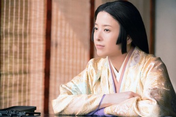 【光る君へ 第22話】まひろ、周明と出会う 激務で倒れた為時の元に現れた医師とは 画像