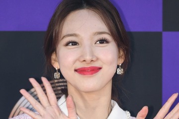 TWICEナヨン、ソロ活動の苦悩明かす「すごく泣きたかった」 画像