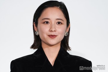 堀田真由、オン眉ヘアで雰囲気ガラリ 「似合ってる」「前髪可愛い」の声 画像