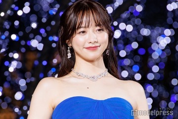 森香澄、妹と韓国へ 人気女優姉妹との遭遇ショットに反響「美人4人が集結」「オーラすごい」 画像