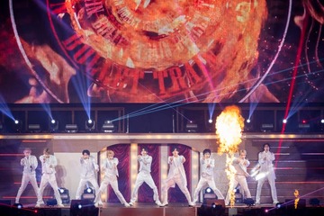 超特急、舞台裏での行動を弁解 EBiDAN誕生日メンバーへのサプライズ実行【EBiDAN THE LIVE CRUISE 2024／RED ISLANDレポート・セットリスト】 画像