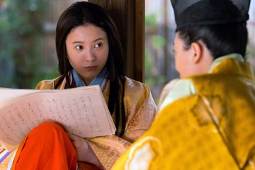 【光る君へ 第33話】まひろ、思うように筆が進まず 伊周に不穏な動き 画像