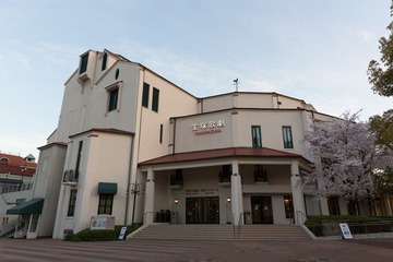 「宝塚」星組トップ・礼真琴、来年8月で退団へ 「阿修羅城の瞳」「エスペラント！」千秋楽をもって【全文】 画像