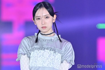 日向坂46金村美玖、フリルセットアップでトレンド感溢れる【GirlsAward 2024AW】 画像