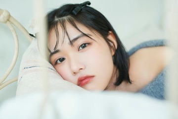 原菜乃華、自身初のカレンダー決定 “彼シャツ”姿・ゴスロリ風衣装も「“好き”を詰め込んだものとなっています」 画像