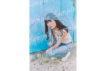 乃木坂46岩本蓮加、ノースリーブ姿で上目遣い ポストカード第2弾解禁【いたずらな風】 画像