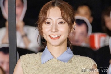 武田玲奈、胸元大胆スリット＆透けビキニで美ボディ際立つ「セクシー」「妖精みたい」と反響 画像