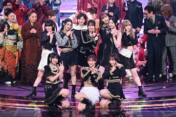 【紅白本番】ME:I、トップバッターでNumber_i・LE SSERAFIM・JO1らと盛り上げ ミセス＆乃木坂46とは「Click」ポーズも 画像