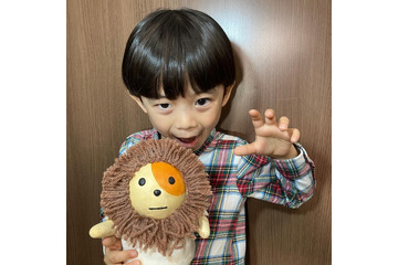 「ライオンの隠れ家」佐藤大空、スーツ姿披露「お兄さんになってる」「可愛い」の声 画像