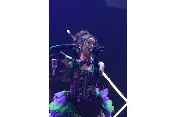 【No No Girls最終ソロ審査：KOHARU「ディスタンス」】大胆歌詞アレンジで「自分で世界を狭めてきた」過去から解放 美しく蝶が羽ばたいた瞬間 画像