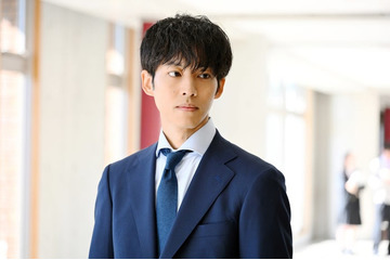 松坂桃李、一児の父になって考えるようになった“日本教育の未来” 「御上先生」オファーへの思い・役作りも明かす 画像