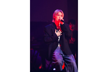 【JO1金城碧海プロデュース公演】ウエディングドレス姿も披露 宇多田ヒカル・クリスタル・ケイ…続々カバー＜ライブレポ＞ 画像