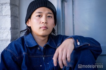 4人組YouTuberえびじゃ（EvisJap）けす、結婚発表 “お持ち帰り企画”にお相手女性登場で報告 画像