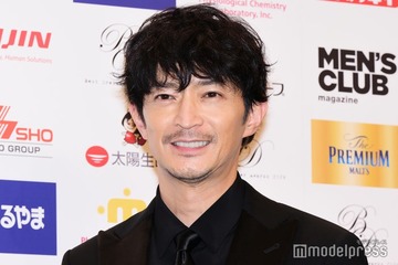 津田健次郎、Snow Man目黒蓮＆M!LK佐野勇斗と食事へ「大きい穏やかな綺麗なワンちゃんとキャンキャン喋るワンちゃん」 画像