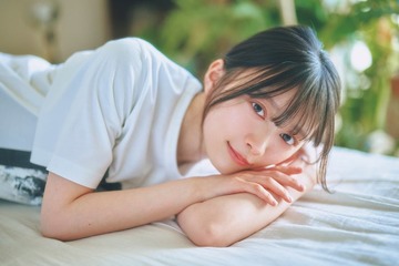 櫻坂46森田ひかる「週刊少年サンデー」ポケモングラビアに登場 ピカチュウ＆ホゲータ抱える姿披露 画像