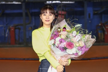 「まどか26歳、研修医やってます！」笑顔と涙の撮了 芳根京子が言葉詰まらせ思い語る【コメント】 画像