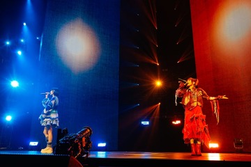 ano（あの）＆幾田りら、“静＆動”の二面性で魅せる 仲良しエピソードも告白【MTV VMAJ】 画像