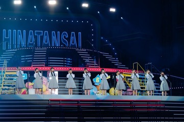日向坂46五期生が初お披露目「阪神ファン」「競技麻雀」…自己紹介で個性溢れる【6回目のひな誕祭 DAY1】 画像