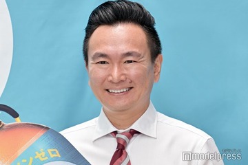 かまいたち山内健司、息子2人を顔出し公開 親子ショットに「みんな顔そっくり」と反響 画像