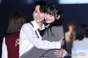 「今日好き」“そうめが”阿部創馬＆夏川メガンカップル、密着ハグでラブラブアピール【TGC熊本2025】 画像