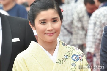 石田ひかり、板垣瑞生さん追悼「おかえりずっと心配してたよ」親子役でドラマ共演 画像
