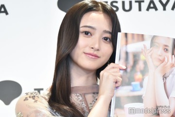 乃木坂46井上和、1st写真集は絵画教室＆バレエで学んだ身体表現を意識「10年の頑張りも活きた」【モノローグ】 画像