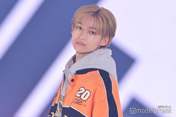 ICEx志賀李玖、オレンジコーデで視線奪う【GirlsAward 2025SS】 画像