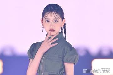 カジサック長女・梶原叶渚、跳ね上げライン×ストーンメイクが大人っぽい【GirlsAward 2025SS】 画像