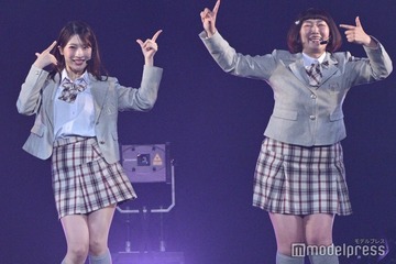 たんぽぽ川村エミコ＆二瓶有加「TGC香川」登場 ミニスカ制服姿でダンス 画像