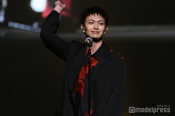 綱啓永、讃岐弁で胸キュン台詞「女神降臨」SPライブステージで歌唱【TGC香川2025】 画像